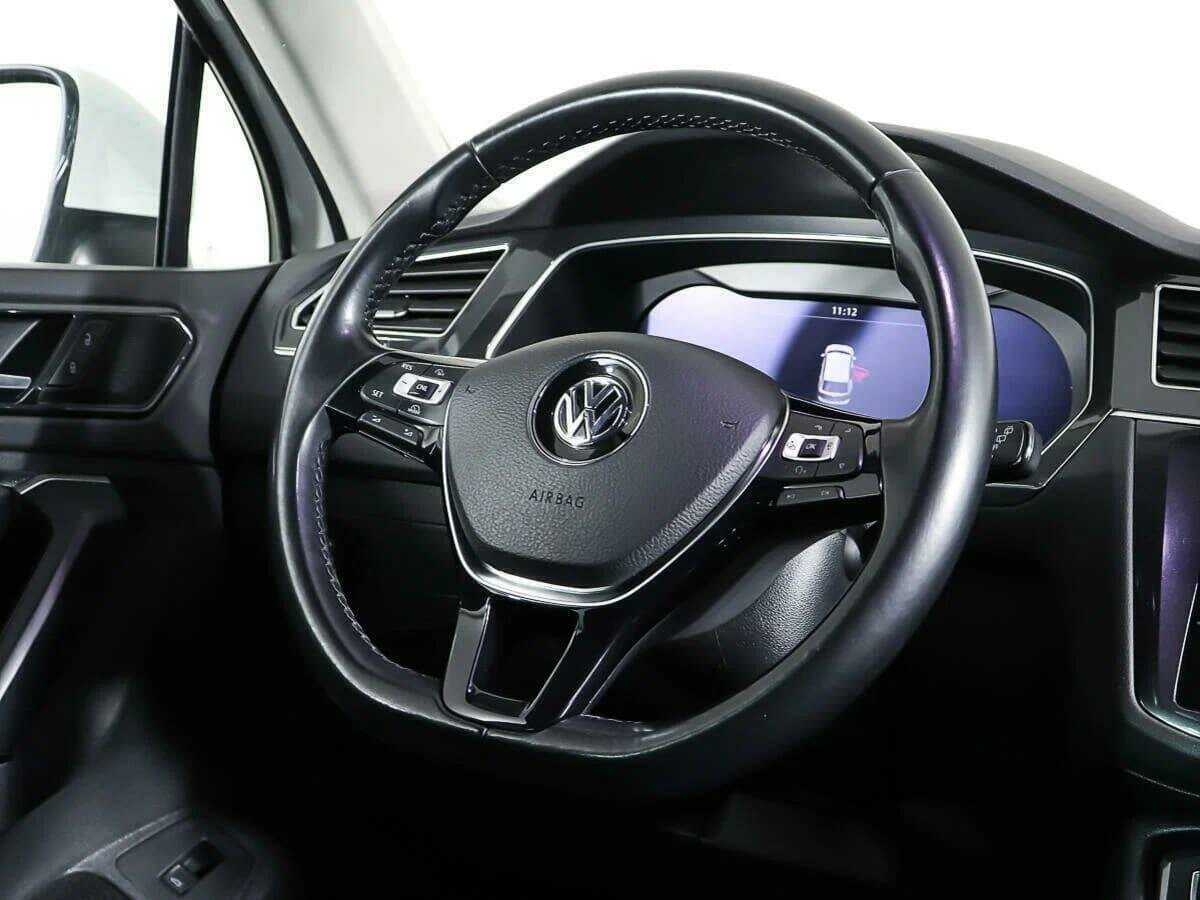 Купить Volkswagen Tiguan, 2017, 82 595 км.. Фото: #12