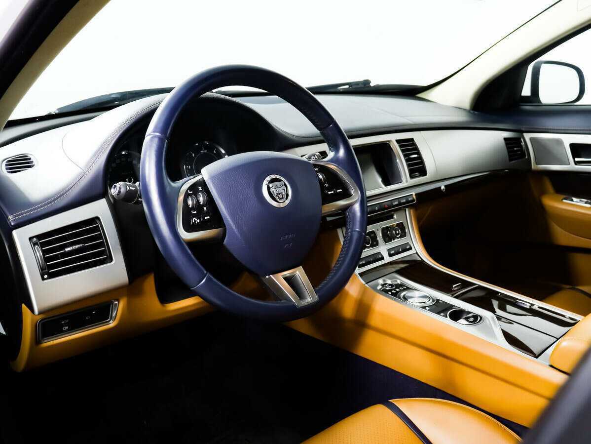 Купить Jaguar XF, 2012, 137 208 км.. Фото: #10