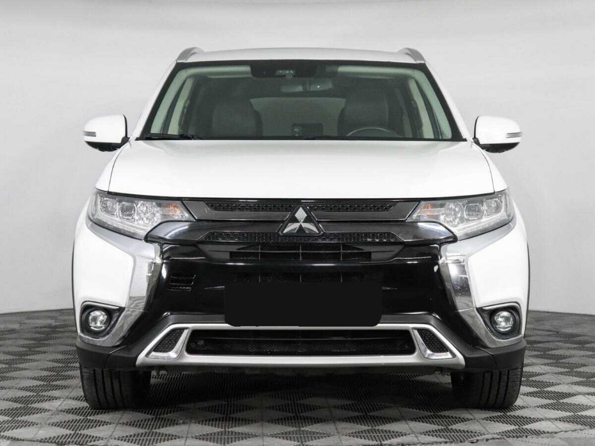 Купить Mitsubishi Outlander, 2018, 138 257 км.. Фото: #1