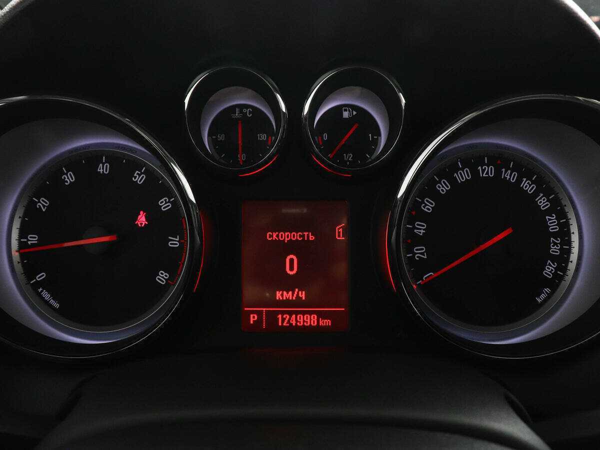 Купить Opel Astra, 2013, 124 725 км.. Фото: #10