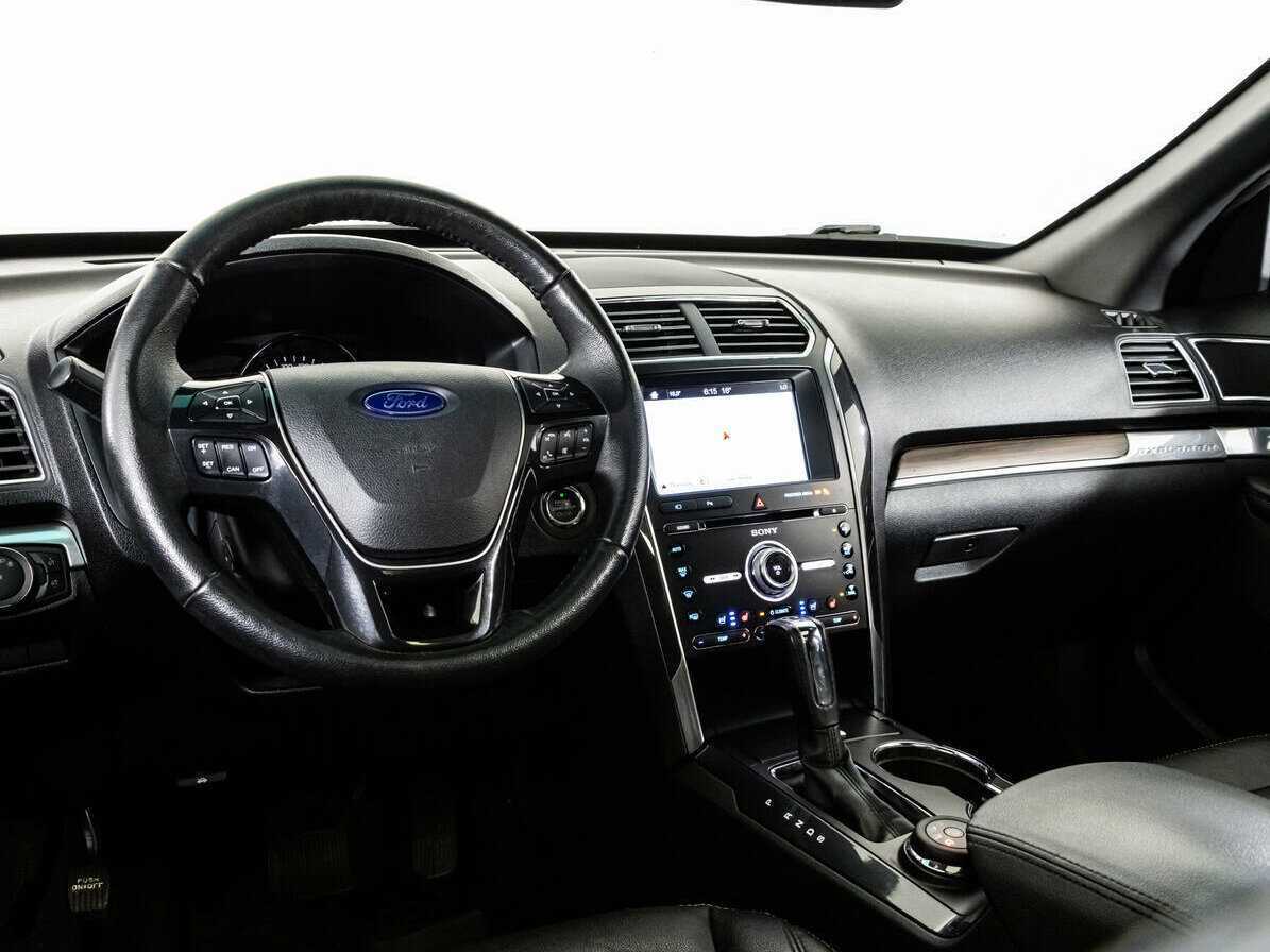 Купить Ford Explorer, 2016, 130 019 км.. Фото: #8
