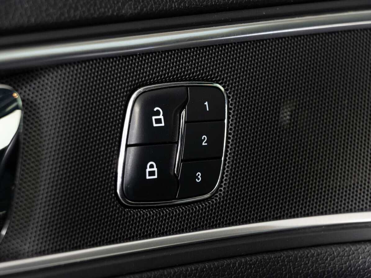 Купить Ford Explorer, 2016, 130 019 км.. Фото: #18