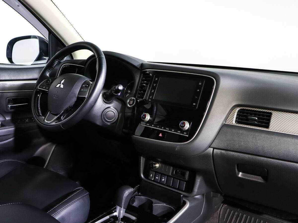 Купить Mitsubishi Outlander, 2020, 37 019 км.. Фото: #8
