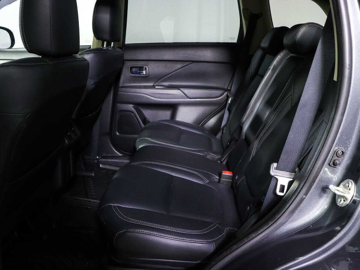 Купить Mitsubishi Outlander, 2020, 37 019 км.. Фото: #9