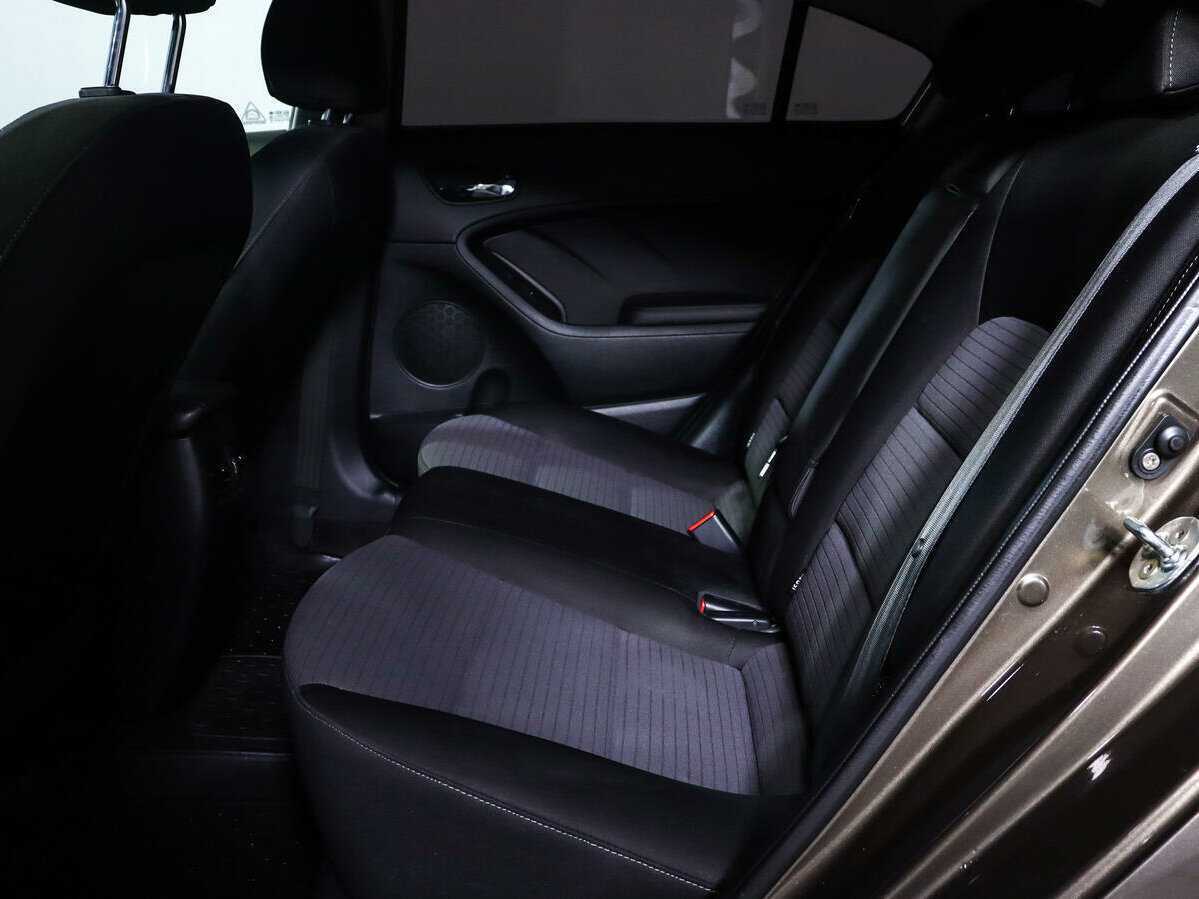 Купить Kia Cerato, 2015, 93 939 км.. Фото: #9