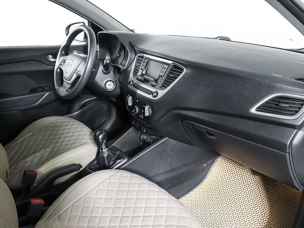 Купить Hyundai Solaris, 2018, 142 013 км.. Фото: #8