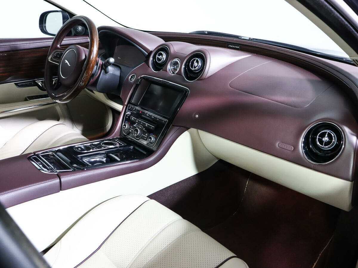 Купить Jaguar XJ, 2014, 73 102 км.. Фото: #6