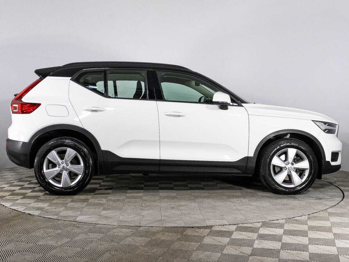 Купить Volvo XC40, 2018, 149 672 км.. Фото: #3