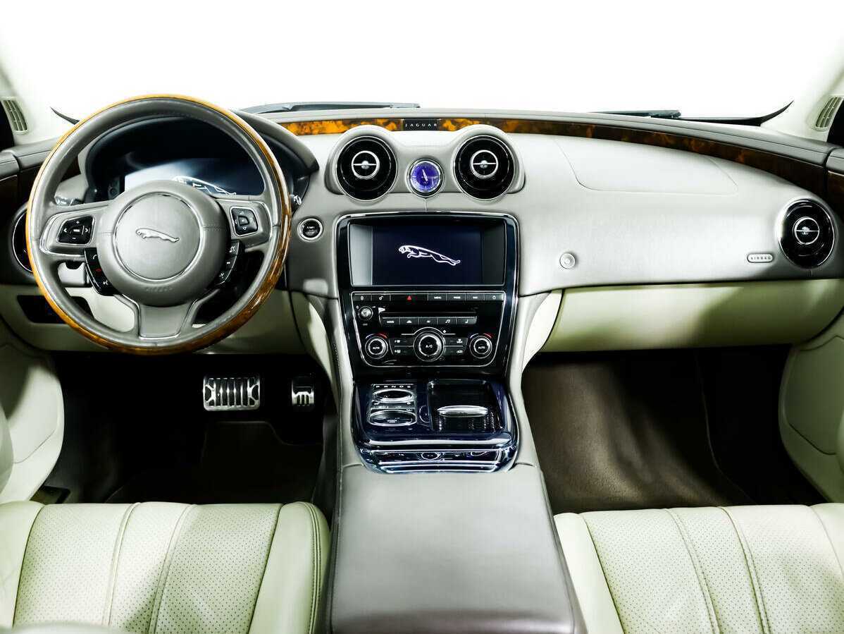 Купить Jaguar XJ, 2012, 147 000 км.. Фото: #9