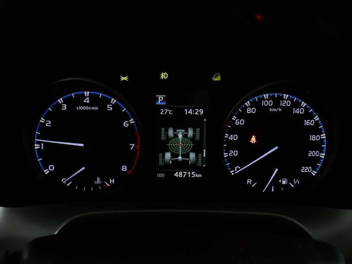 Купить Toyota RAV4, 2018, 48 714 км.. Фото: #12