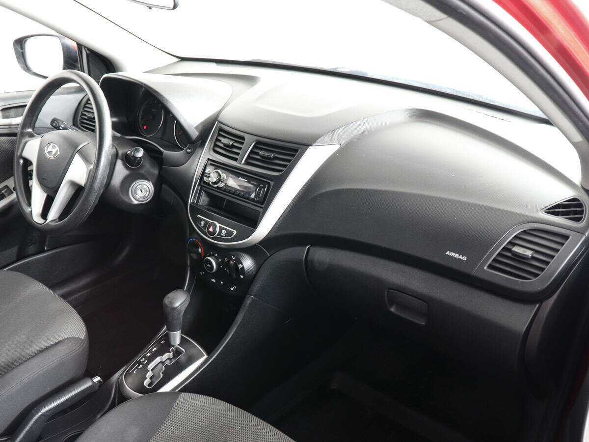 Купить Hyundai Solaris, 2012, 228 913 км.. Фото: #5