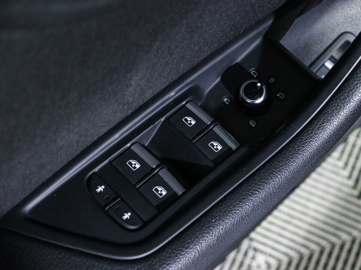 Купить Audi A4, 2016, 72 626 км.. Фото: #13