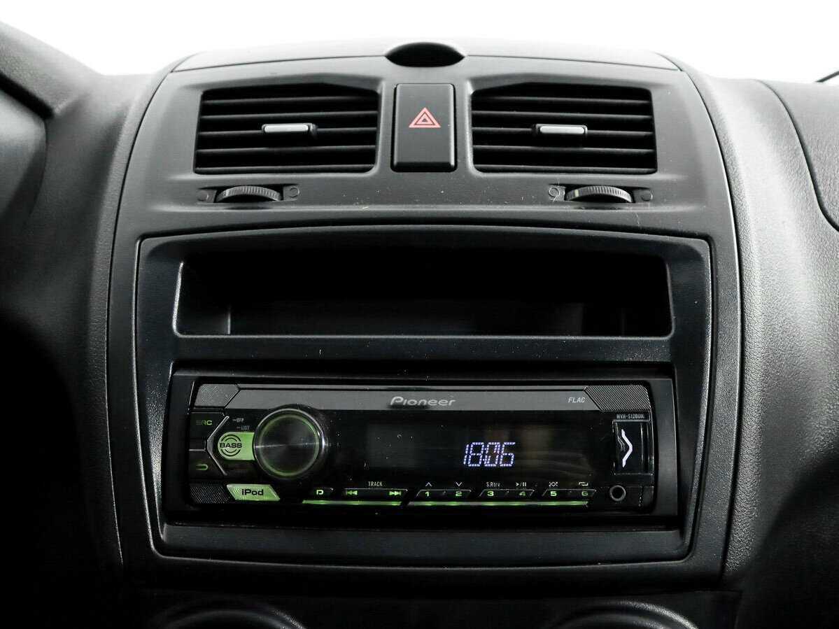 Купить Lada (ВАЗ) Kalina, 2015, 101 192 км.. Фото: #12