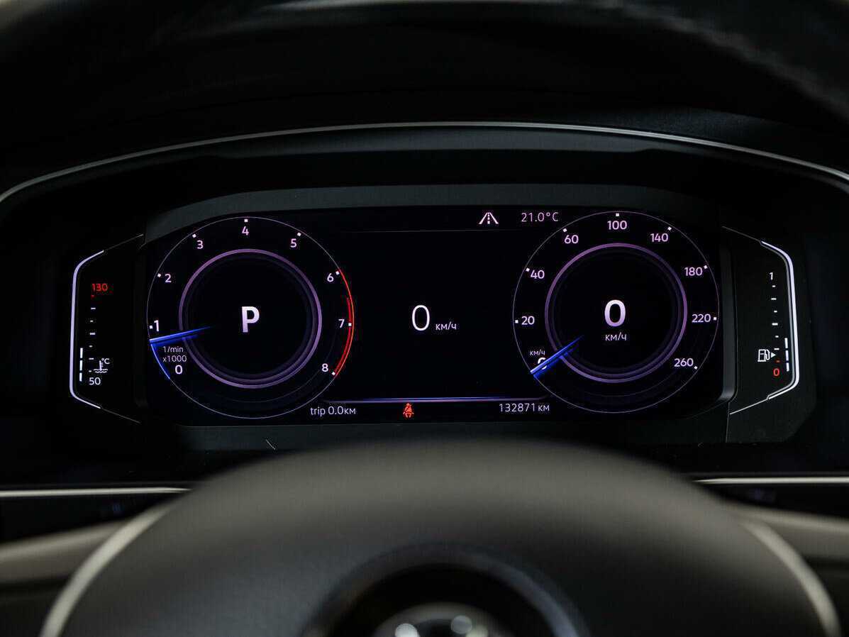 Купить Volkswagen Tiguan, 2019, 132 813 км.. Фото: #11