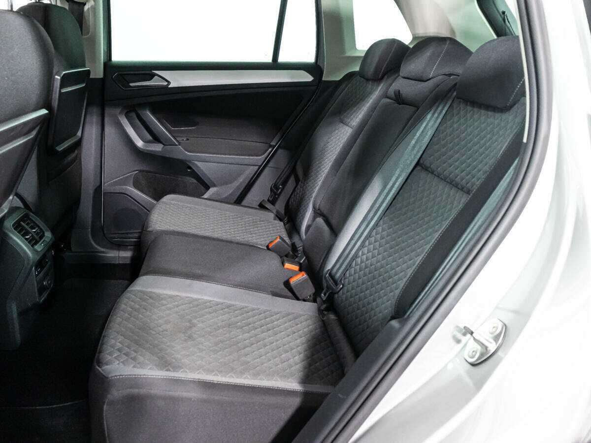 Купить Volkswagen Tiguan, 2018, 163 671 км.. Фото: #9