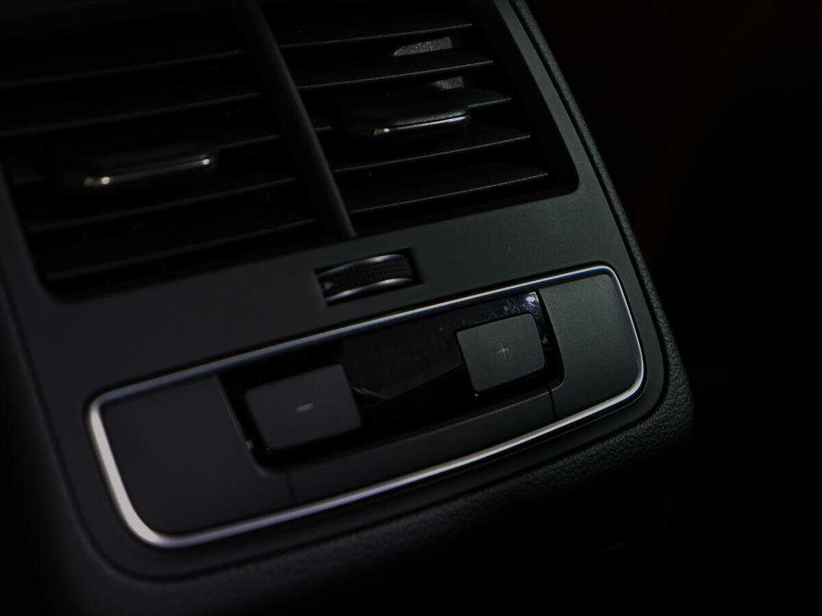 Купить Audi A4, 2016, 95 933 км.. Фото: #15