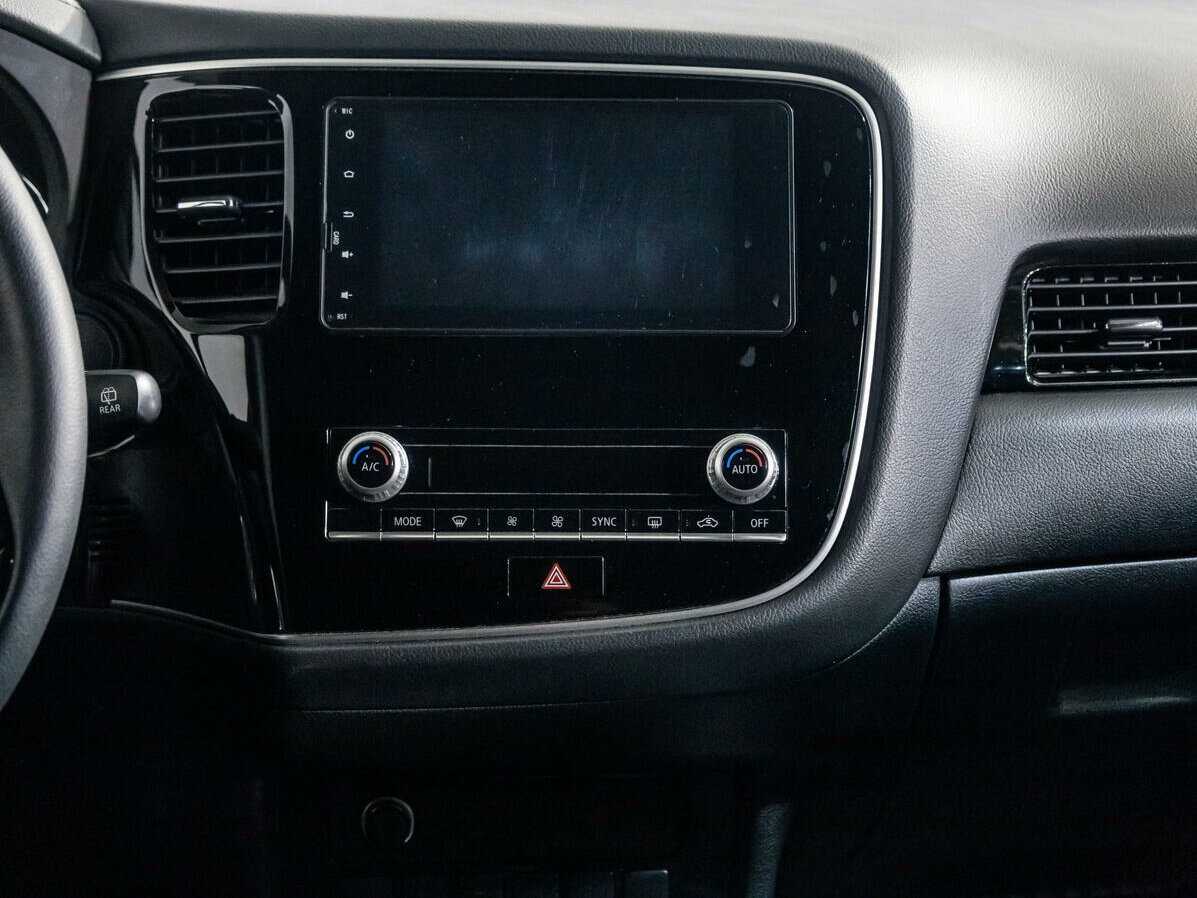 Купить Mitsubishi Outlander, 2020, 45 741 км.. Фото: #12