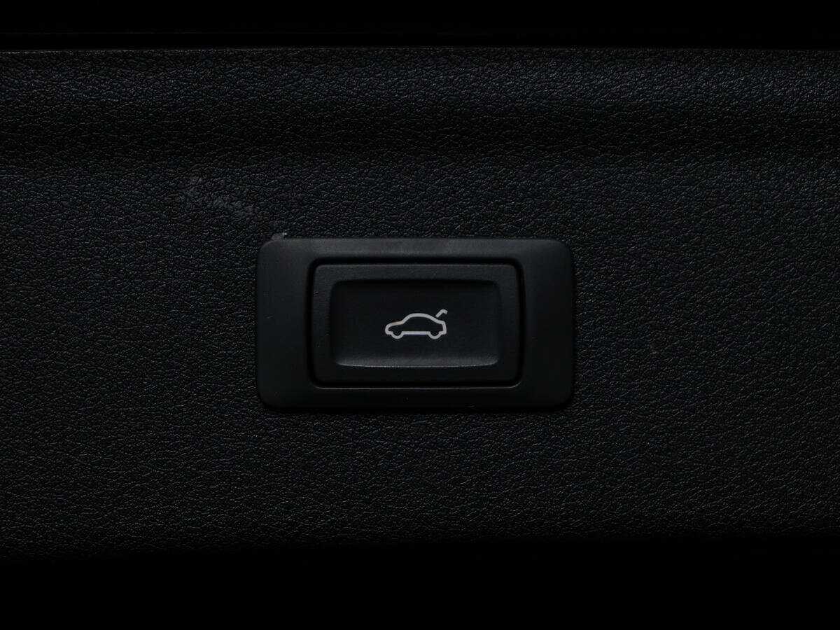 Купить Audi Q3, 2018, 31 860 км.. Фото: #12