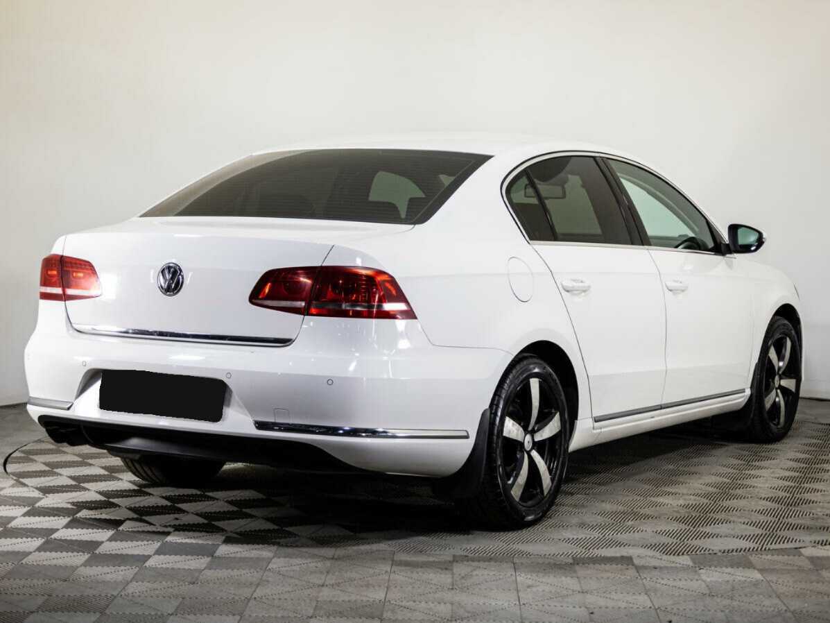 Купить Volkswagen Passat, 2013, 242 820 км.. Фото: #3