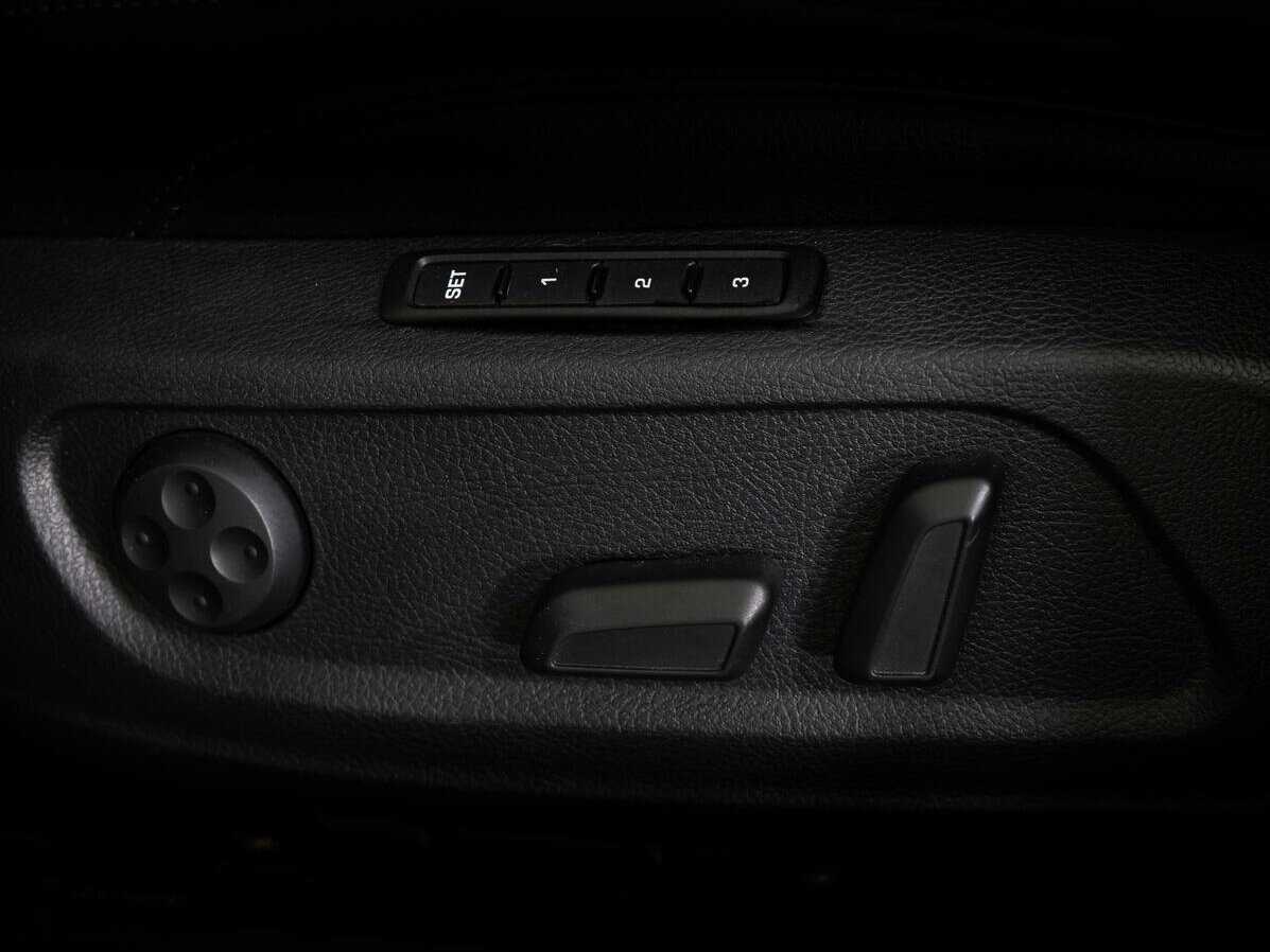 Купить Volkswagen Passat, 2013, 242 820 км.. Фото: #12