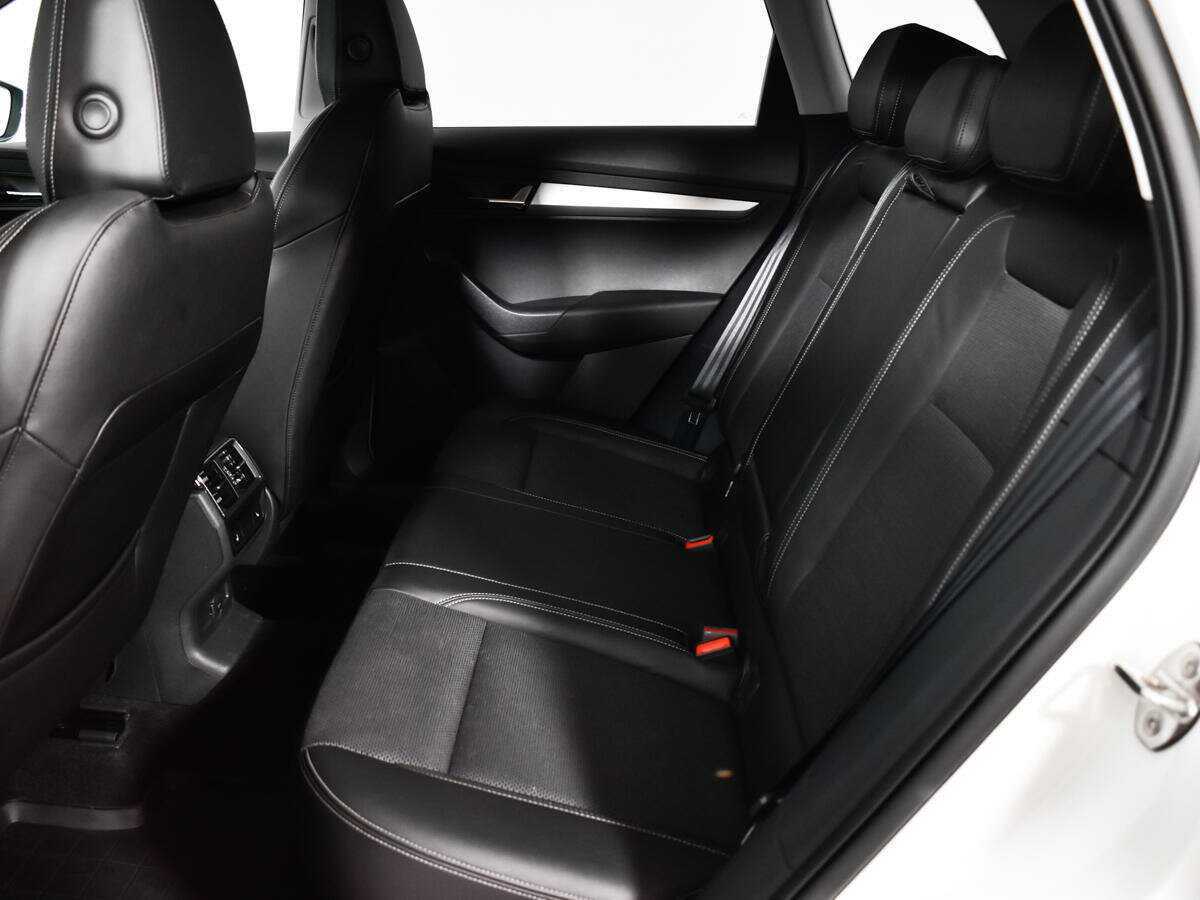 Купить Skoda Karoq, 2021, 45 033 км.. Фото: #8