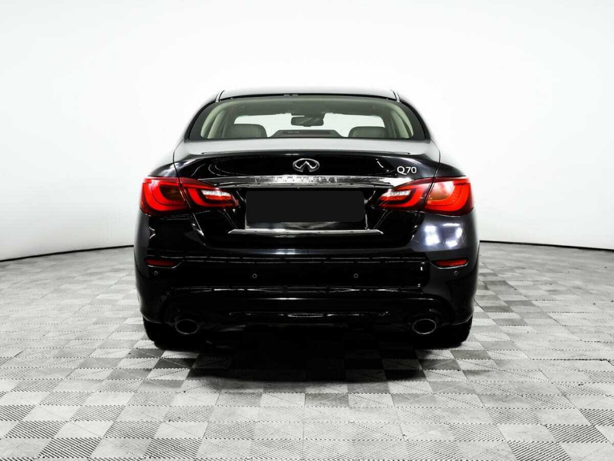 Купить Infiniti Q70, 2016, 300 524 км.. Фото: #5