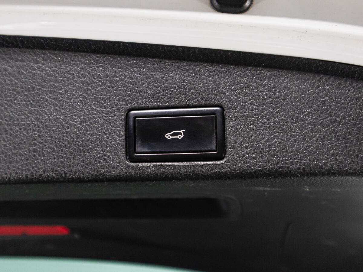 Купить Volkswagen Touareg, 2013, 173 844 км.. Фото: #14