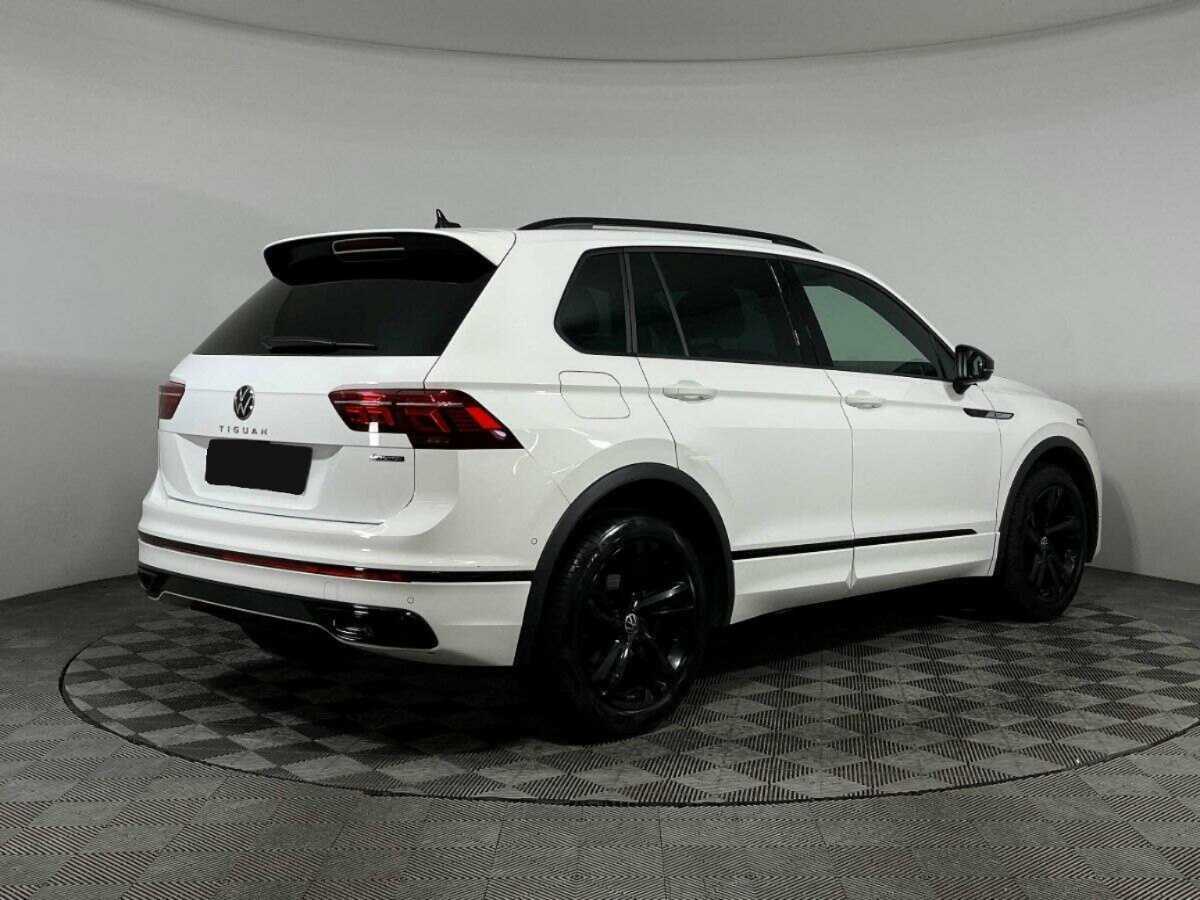 Купить Volkswagen Tiguan, 2021, 31 000 км.. Фото: #4