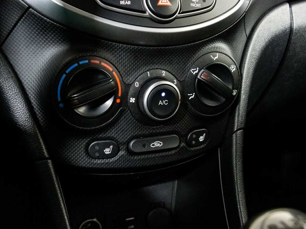 Купить Hyundai Solaris, 2015, 151 966 км.. Фото: #12