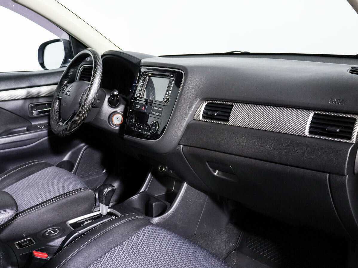 Купить Mitsubishi Outlander, 2016, 183 620 км.. Фото: #8