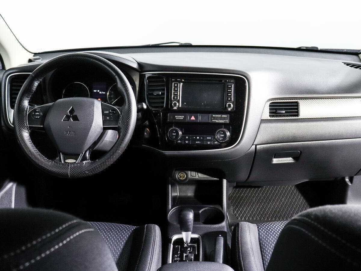 Купить Mitsubishi Outlander, 2016, 183 620 км.. Фото: #10