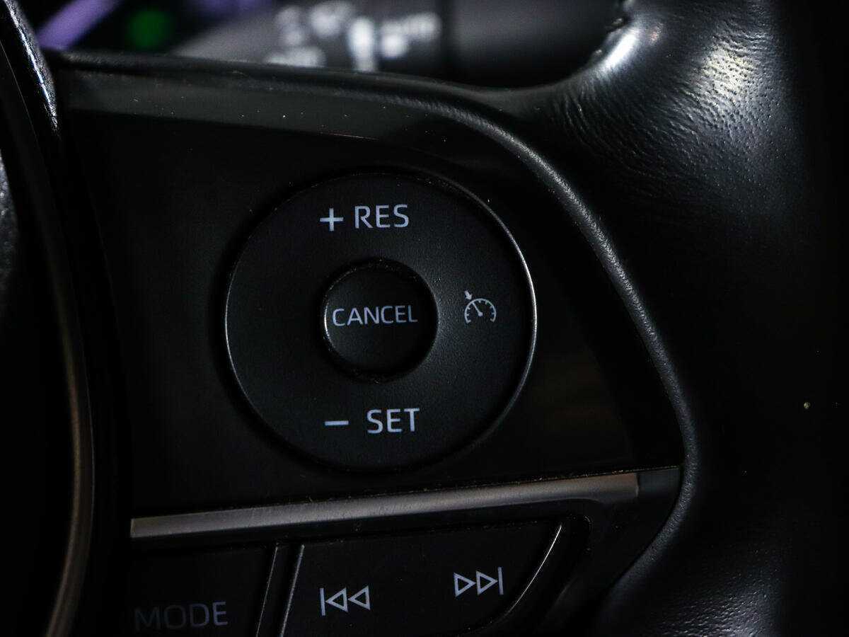 Купить Toyota Camry, 2021, 97 896 км.. Фото: #19