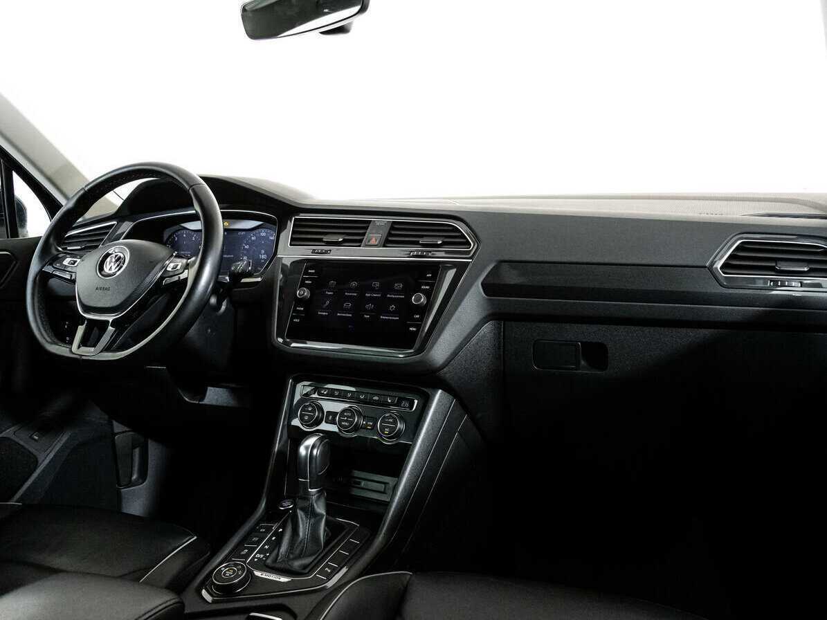 Купить Volkswagen Tiguan, 2017, 122 234 км.. Фото: #8