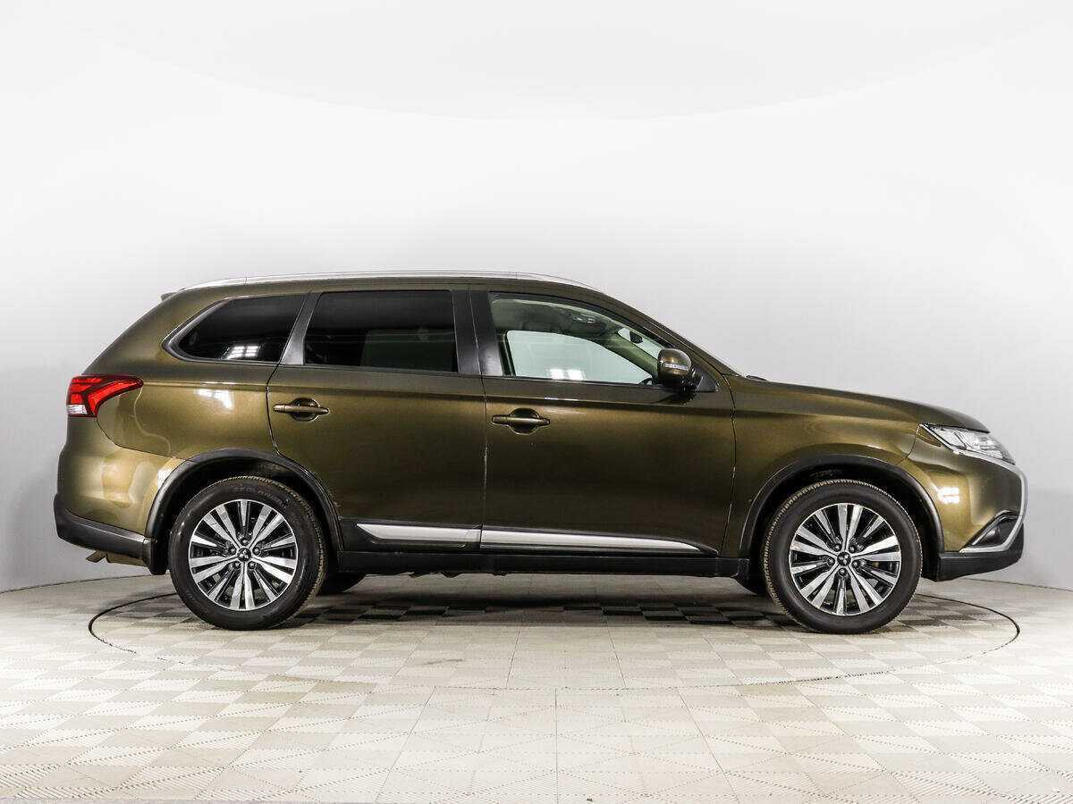 Купить Mitsubishi Outlander, 2020, 45 118 км.. Фото: #3