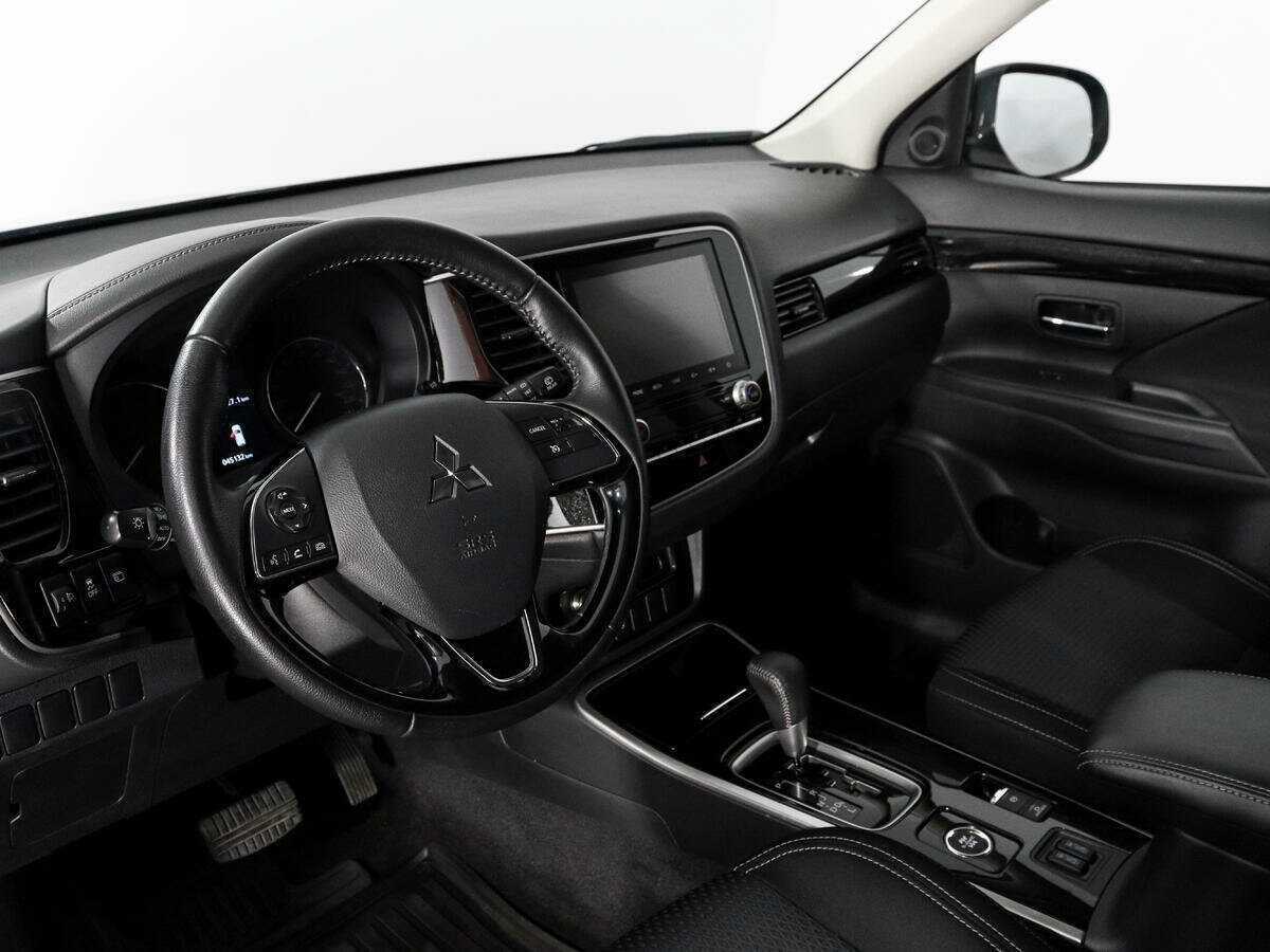 Купить Mitsubishi Outlander, 2020, 45 118 км.. Фото: #8