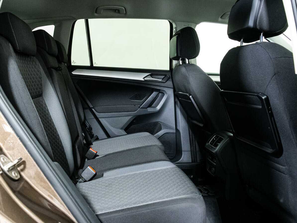 Купить Volkswagen Tiguan, 2017, 67 549 км.. Фото: #13