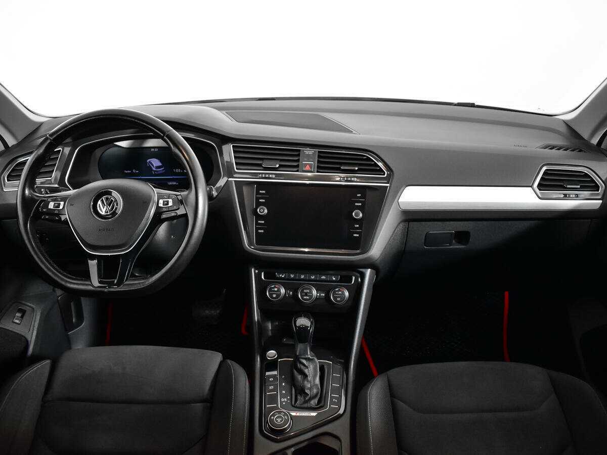 Купить Volkswagen Tiguan, 2018, 120 709 км.. Фото: #11
