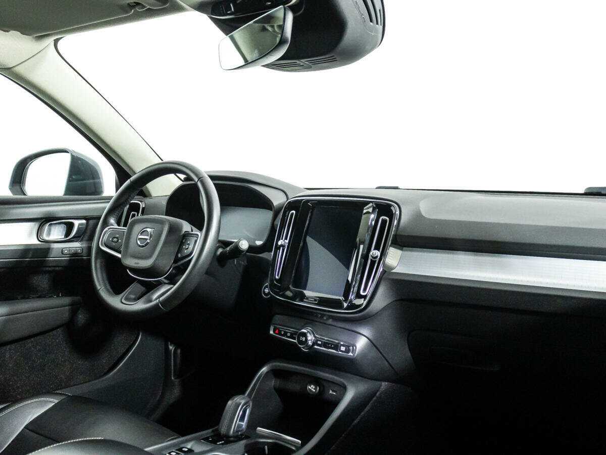 Купить Volvo XC40, 2020, 84 475 км.. Фото: #8