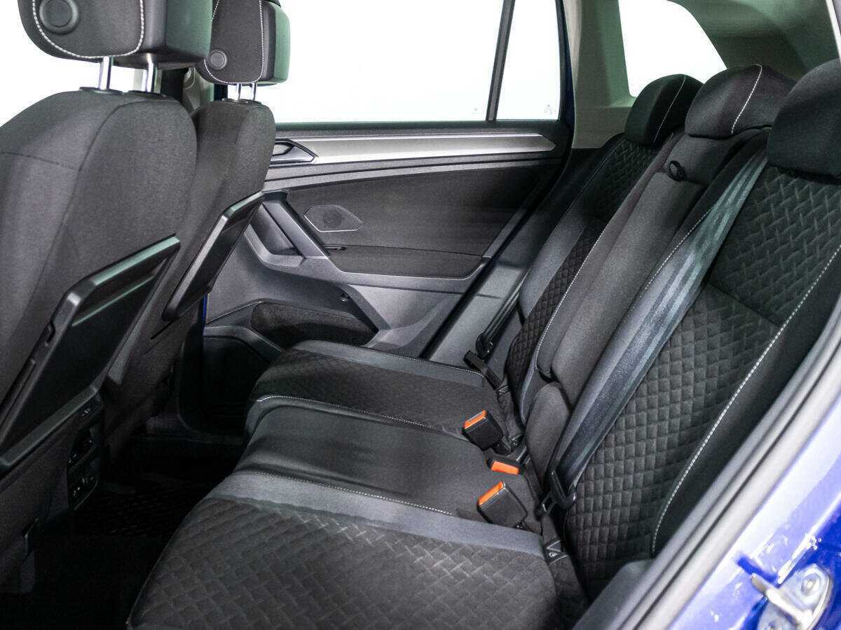 Купить Volkswagen Tiguan, 2018, 141 557 км.. Фото: #9
