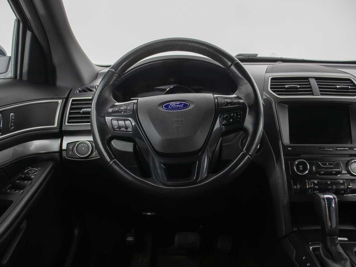 Купить Ford Explorer, 2017, 89 000 км.. Фото: #18