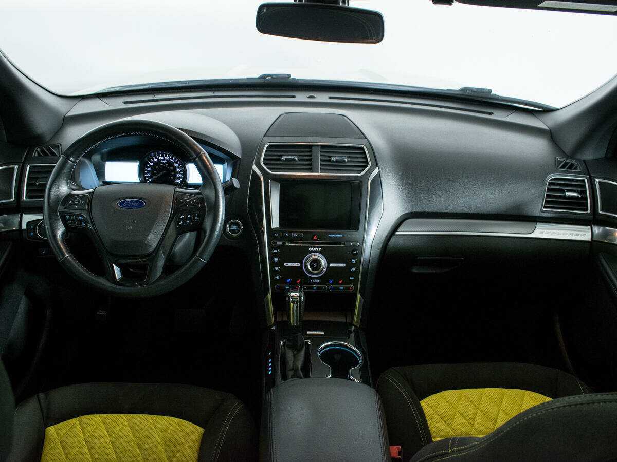 Купить Ford Explorer, 2016, 151 527 км.. Фото: #8
