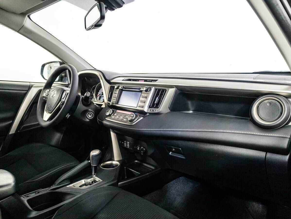 Купить Toyota RAV4, 2014, 122 915 км.. Фото: #7