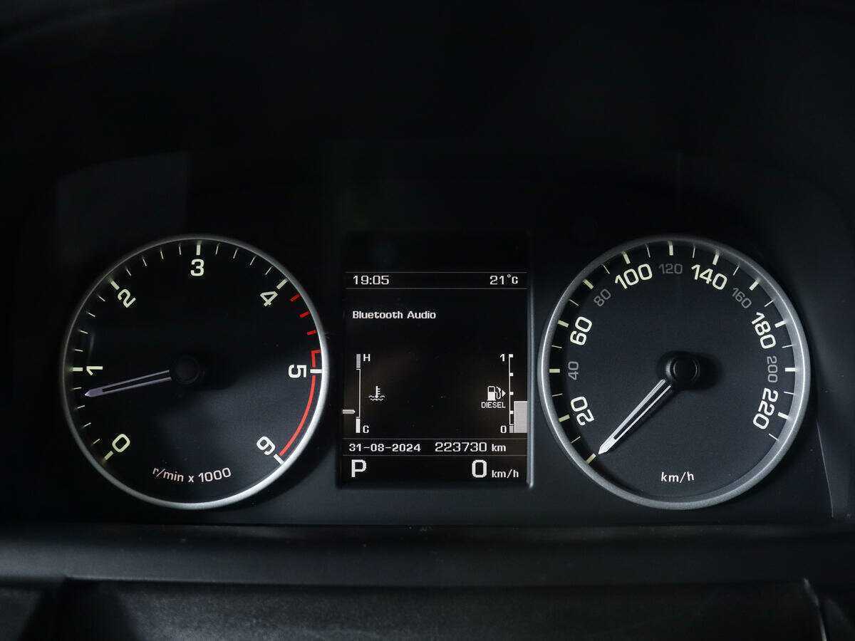 Купить Land Rover Discovery, 2013, 223 729 км.. Фото: #10