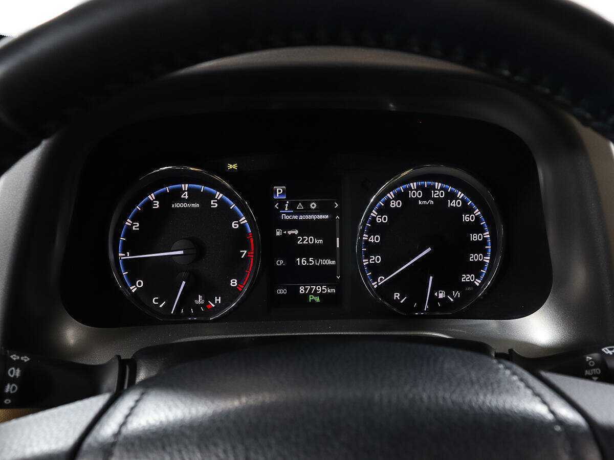 Купить Toyota RAV4, 2018, 87 700 км.. Фото: #9