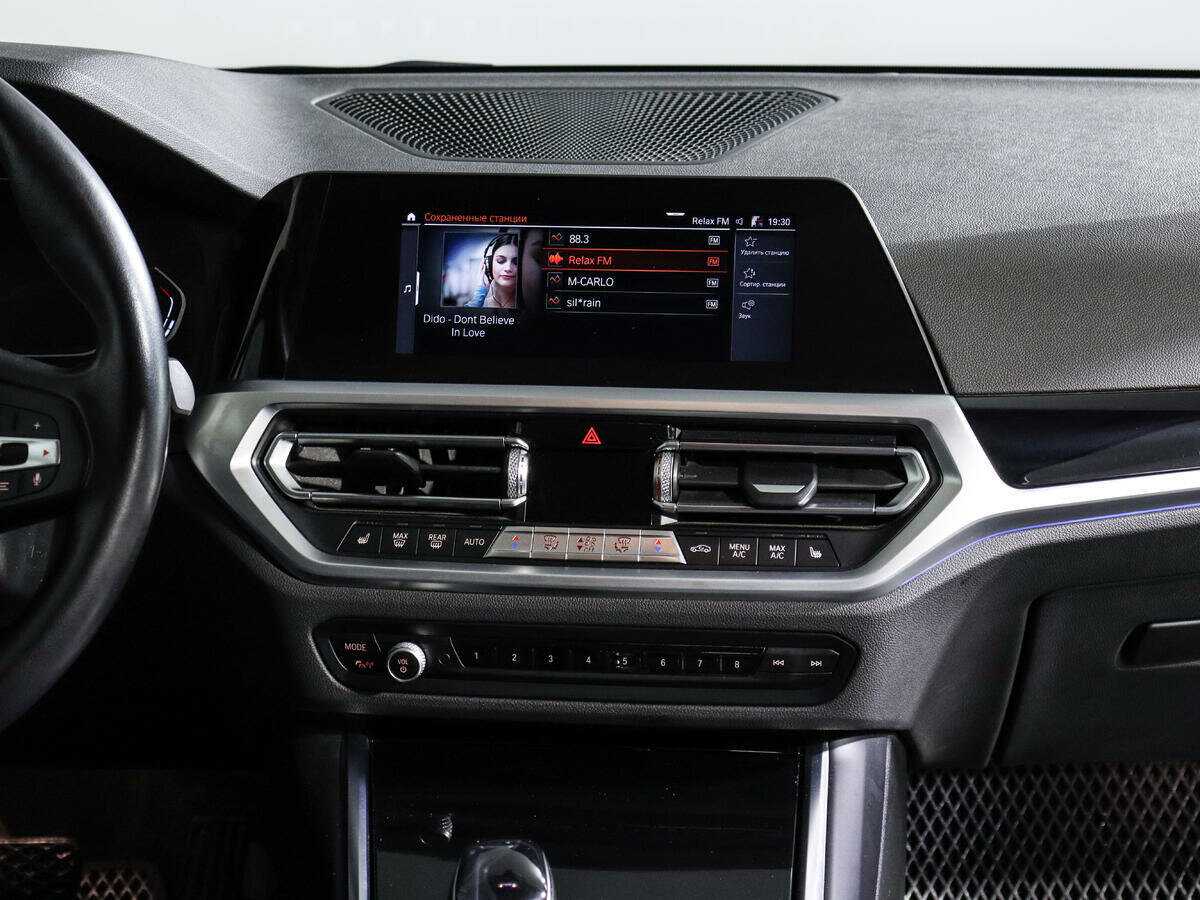 Купить BMW 3 серии, 2020, 94 533 км.. Фото: #12