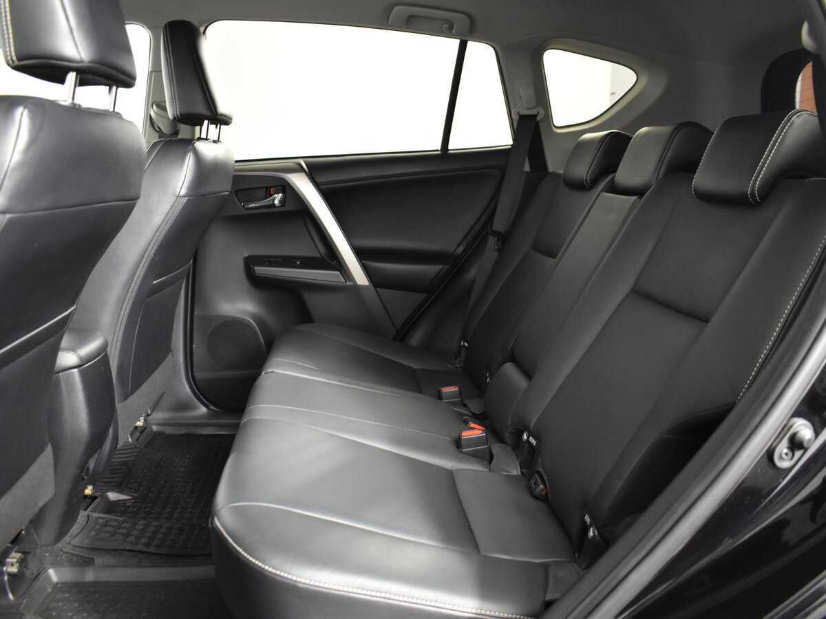 Купить Toyota RAV4, 2018, 119 047 км.. Фото: #7