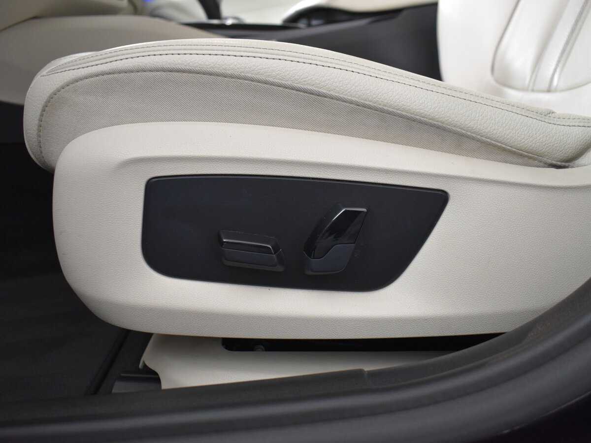 Купить BMW 5 серии, 2019, 166 000 км.. Фото: #11