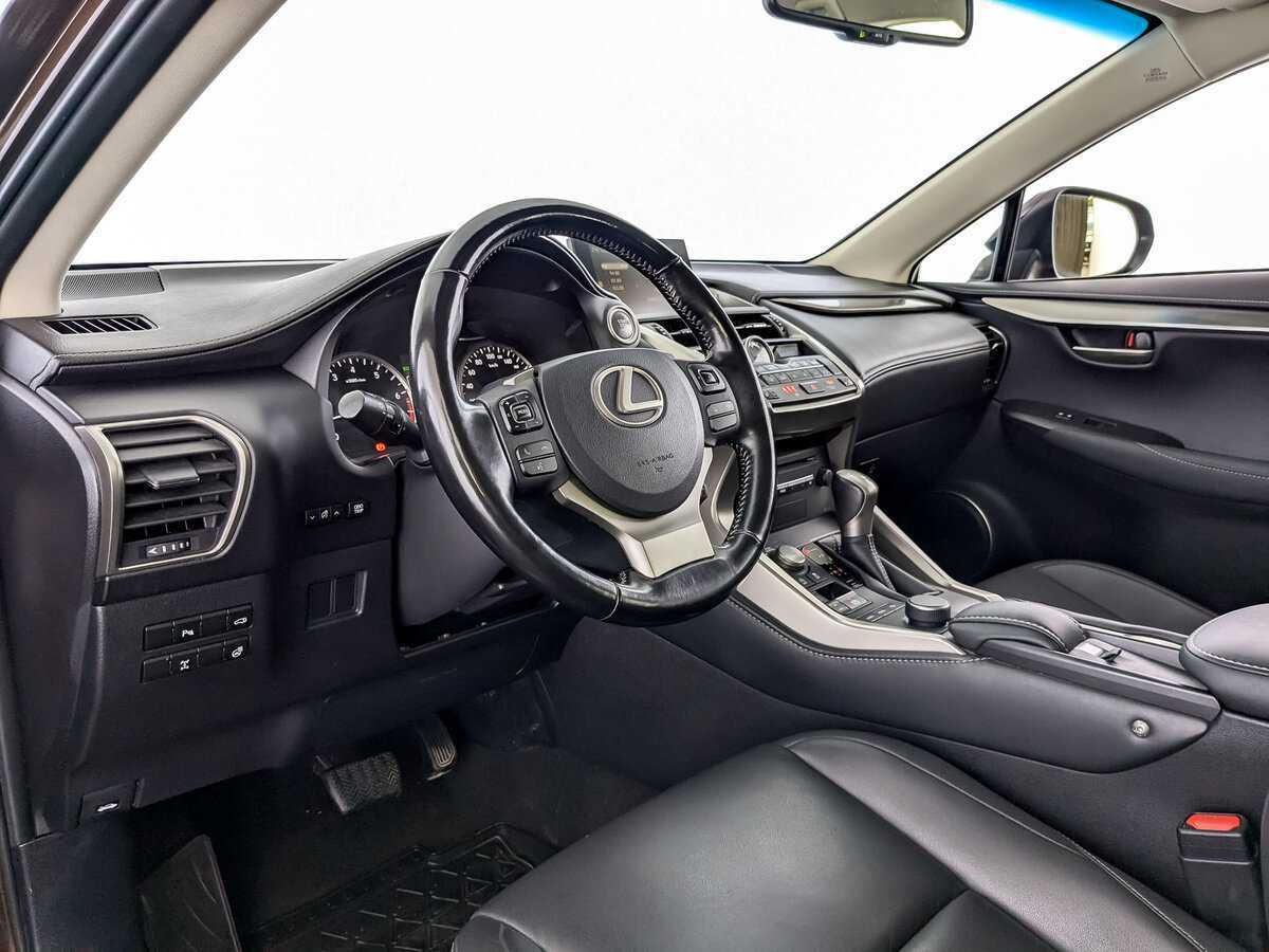 Купить Lexus NX, 2017, 64 168 км.. Фото: #13