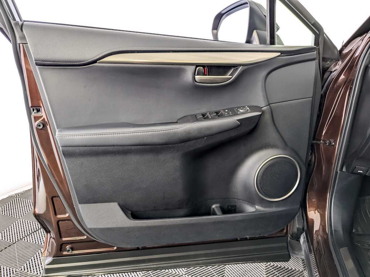 Купить Lexus NX, 2017, 64 168 км.. Фото: #14