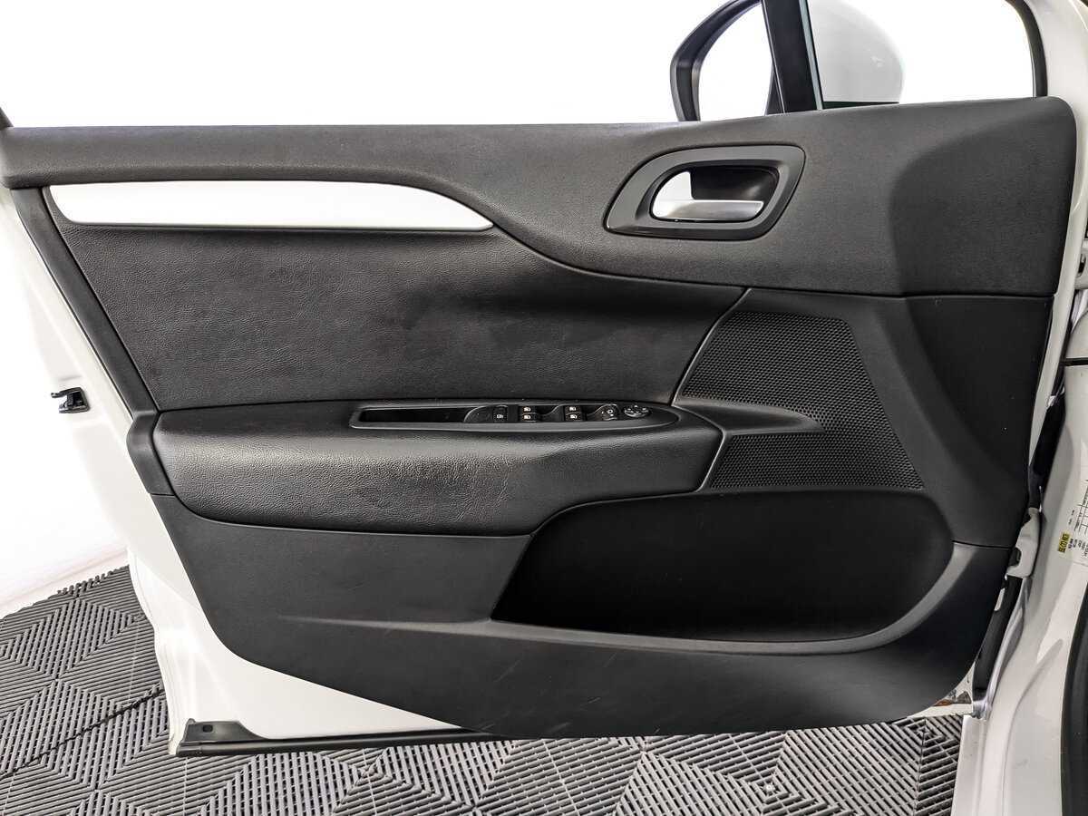 Купить Citroen C4, 2014, 136 324 км.. Фото: #14